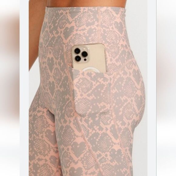 Eleven by Venus Williams Pink & Grey Heart Mystic Snake Compression Legg… - Picture 8 of 8